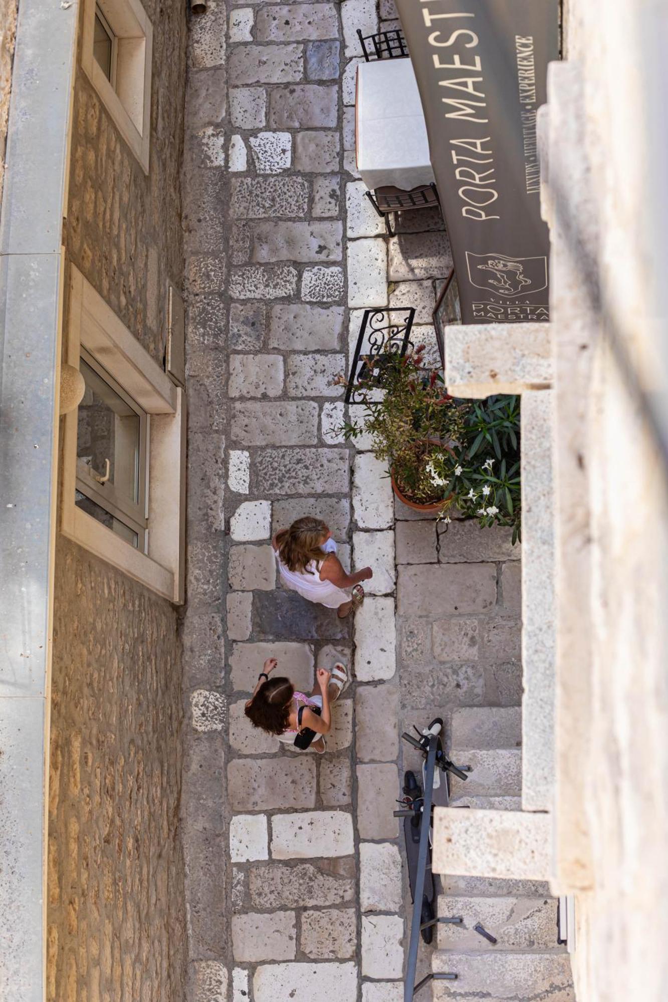 Apartment Porta Maestra Hvar Town