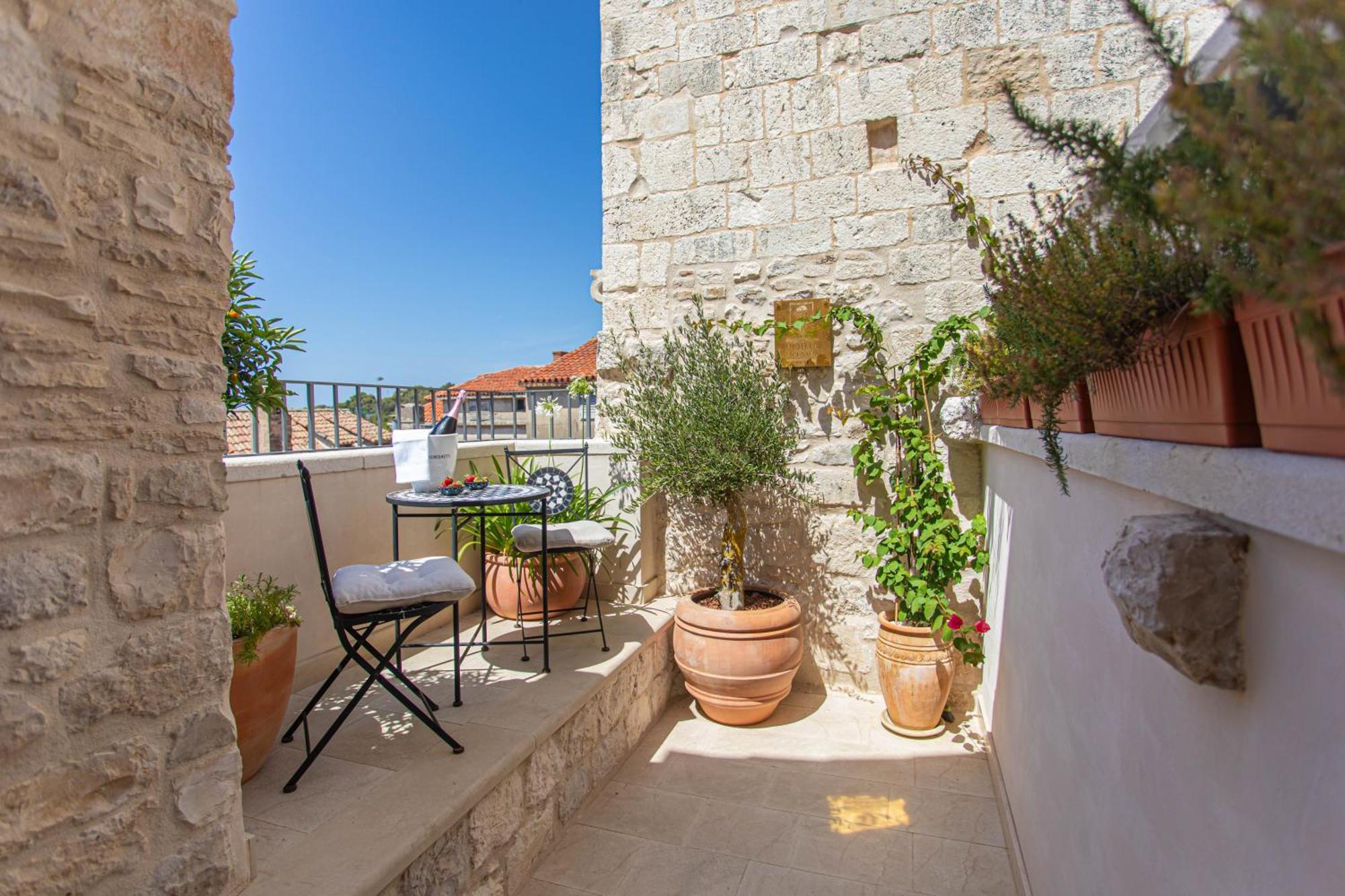 Porta Maestra Apartment *