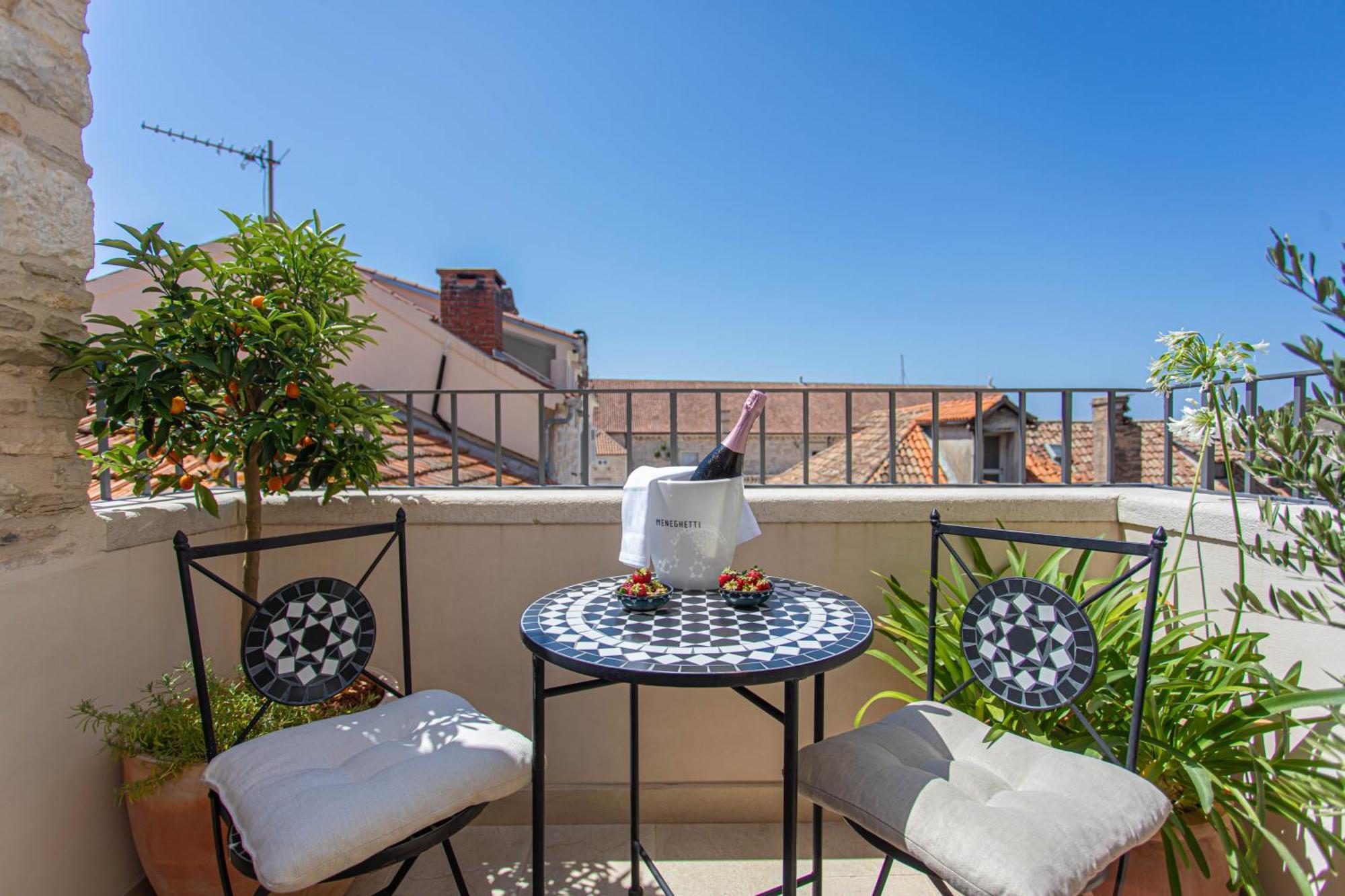 Apartment Porta Maestra Hvar Town